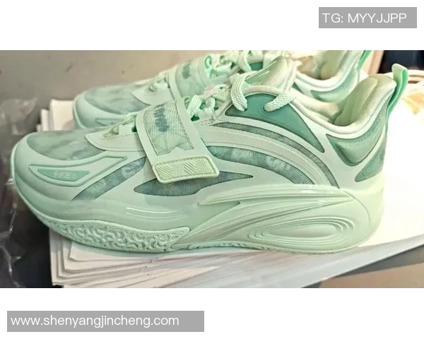 凯里欧文的篮球传奇之路与个人成长的深度探讨